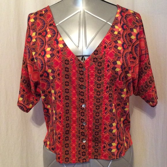Geometric Print Flowy Hi-lo Blouse main image 0